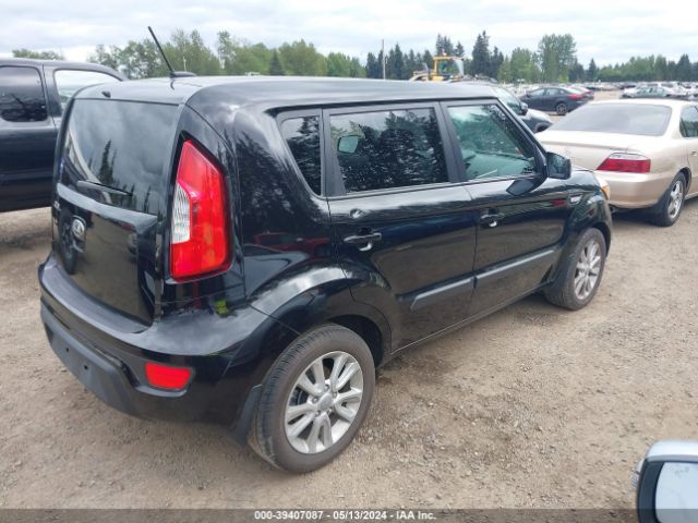 Photo 3 VIN: KNDJT2A58D7598935 - KIA SOUL 