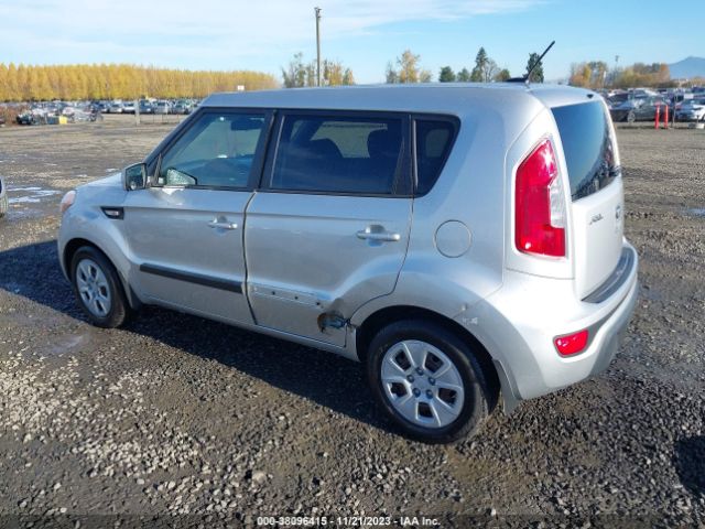 Photo 2 VIN: KNDJT2A58D7773734 - KIA SOUL 