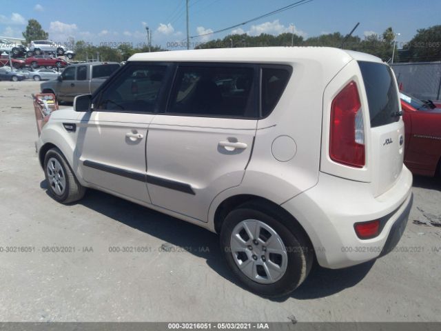 Photo 2 VIN: KNDJT2A58D7775483 - KIA SOUL 