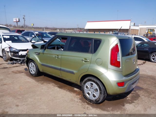 Photo 2 VIN: KNDJT2A59C7450226 - KIA SOUL 