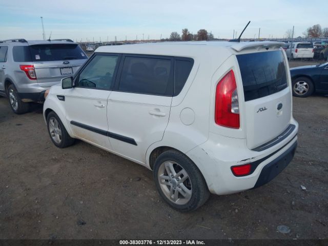 Photo 2 VIN: KNDJT2A59C7453952 - KIA SOUL 