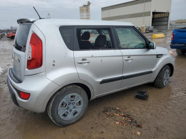 Photo 2 VIN: KNDJT2A59C7456124 - KIA SOUL 