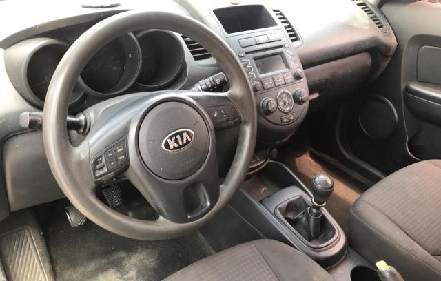 Photo 8 VIN: KNDJT2A59D7498360 - KIA SOUL 