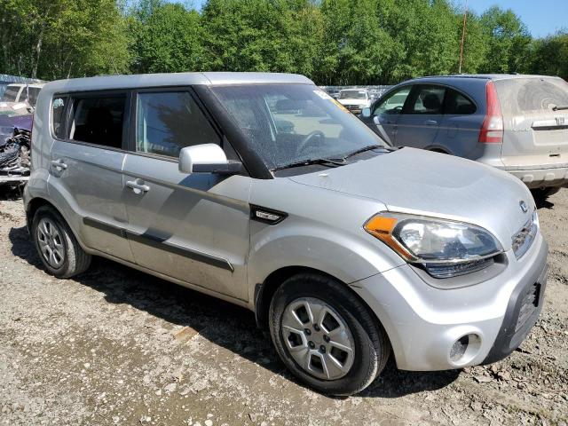 Photo 3 VIN: KNDJT2A59D7578838 - KIA SOUL 