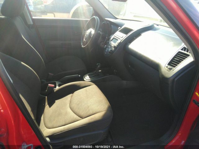 Photo 4 VIN: KNDJT2A59D7604063 - KIA SOUL 