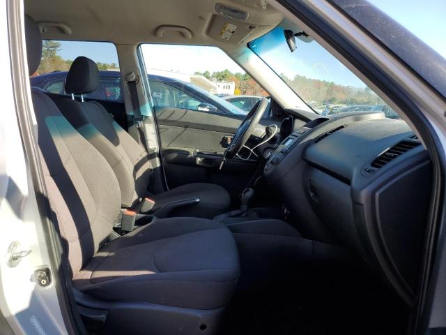 Photo 4 VIN: KNDJT2A59D7765500 - KIA SOUL 