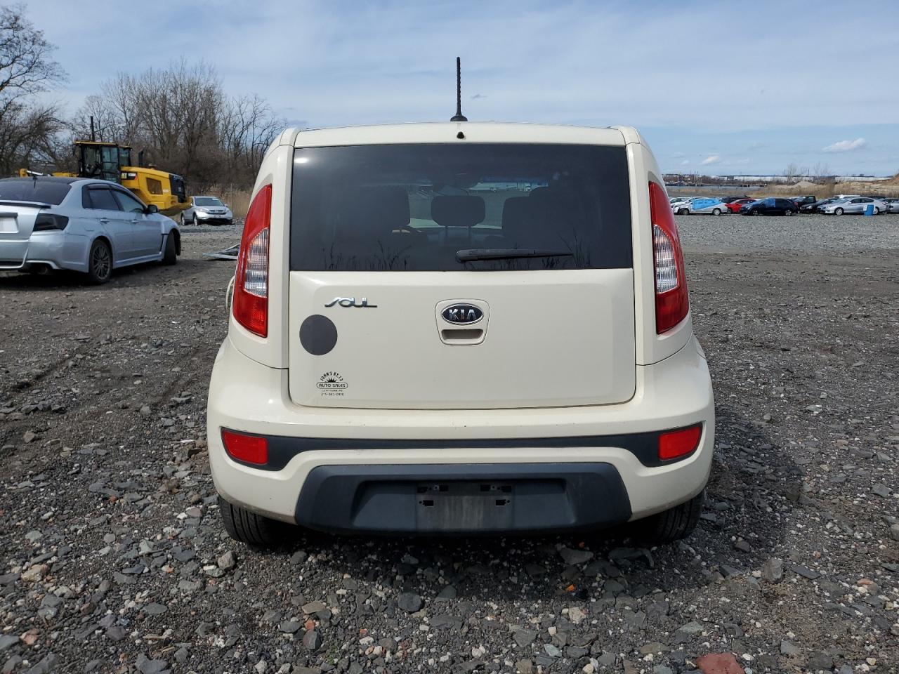 Photo 5 VIN: KNDJT2A5XC7355710 - KIA SOUL 