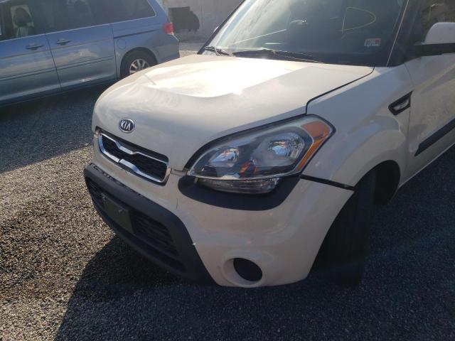 Photo 8 VIN: KNDJT2A5XC7362222 - KIA SOUL 