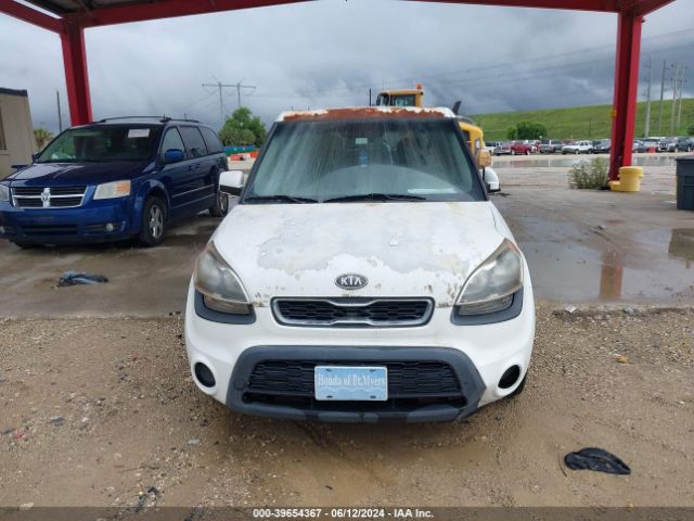 Photo 5 VIN: KNDJT2A5XC7406865 - KIA SOUL 