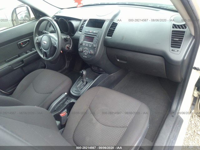 Photo 4 VIN: KNDJT2A5XC7415520 - KIA SOUL 