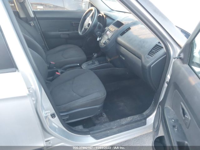 Photo 4 VIN: KNDJT2A5XC7464605 - KIA SOUL 