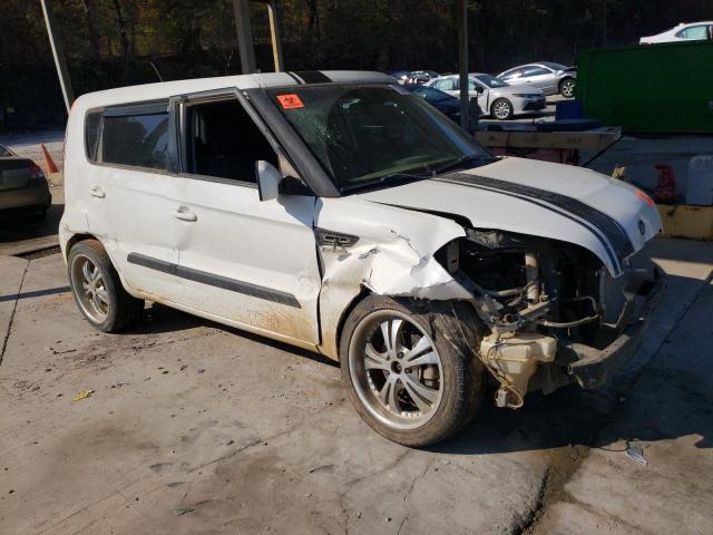 Photo 3 VIN: KNDJT2A5XD7483933 - KIA SOUL 