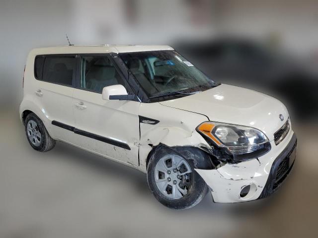 Photo 3 VIN: KNDJT2A5XD7484757 - KIA SOUL 