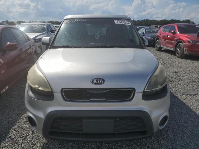 Photo 4 VIN: KNDJT2A5XD7538803 - KIA SOUL 