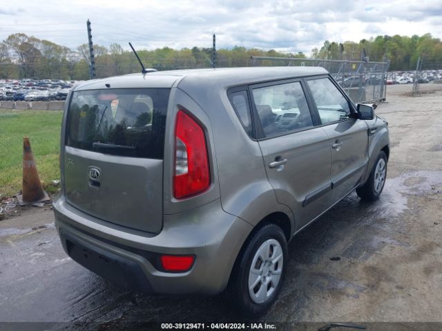 Photo 3 VIN: KNDJT2A5XD7633863 - KIA SOUL 