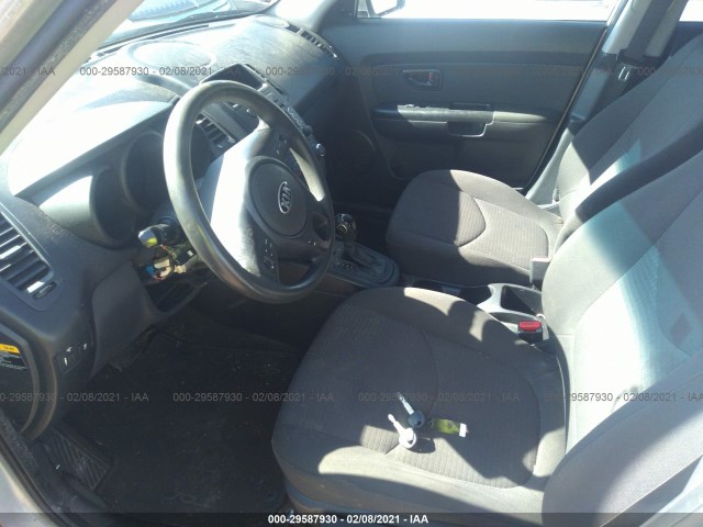 Photo 4 VIN: KNDJT2A5XD7758121 - KIA SOUL 