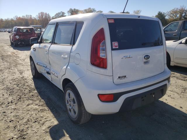 Photo 2 VIN: KNDJT2A5XD7764789 - KIA SOUL 