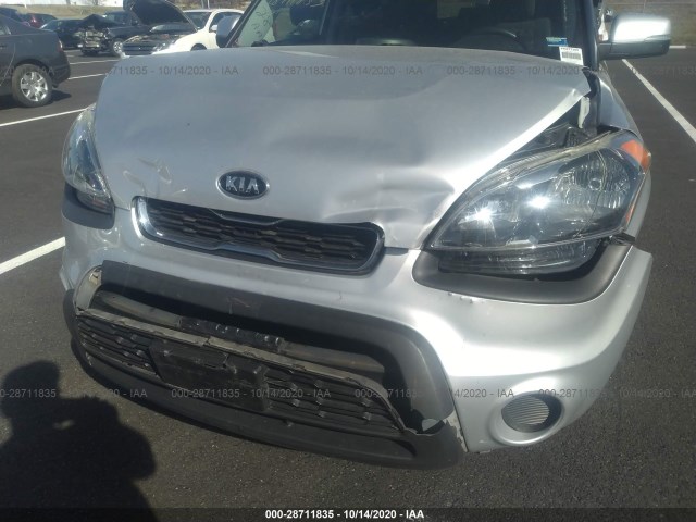 Photo 5 VIN: KNDJT2A60C7377305 - KIA SOUL 