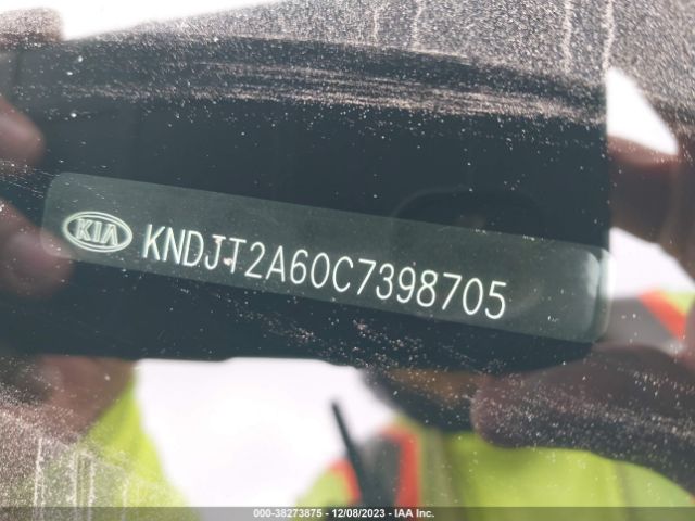 Photo 8 VIN: KNDJT2A60C7398705 - KIA SOUL 