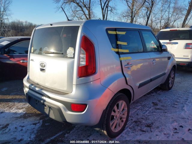 Photo 3 VIN: KNDJT2A60C7456893 - KIA SOUL 