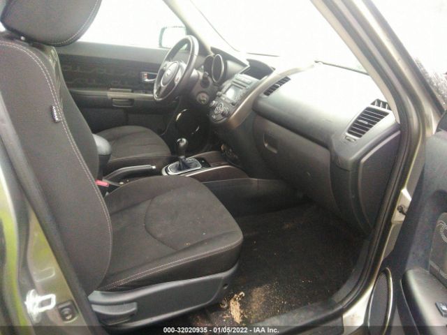 Photo 4 VIN: KNDJT2A60C7464329 - KIA SOUL 