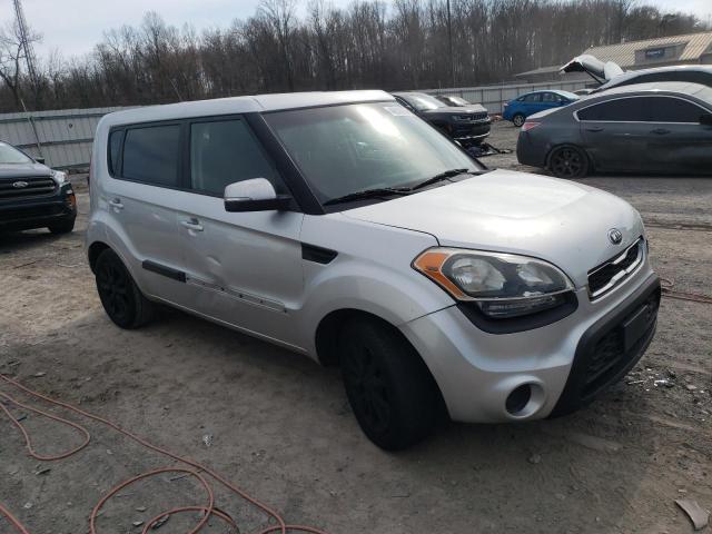 Photo 3 VIN: KNDJT2A60D7566411 - KIA SOUL 