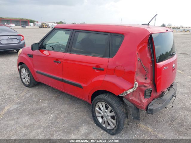 Photo 2 VIN: KNDJT2A60D7607913 - KIA SOUL 