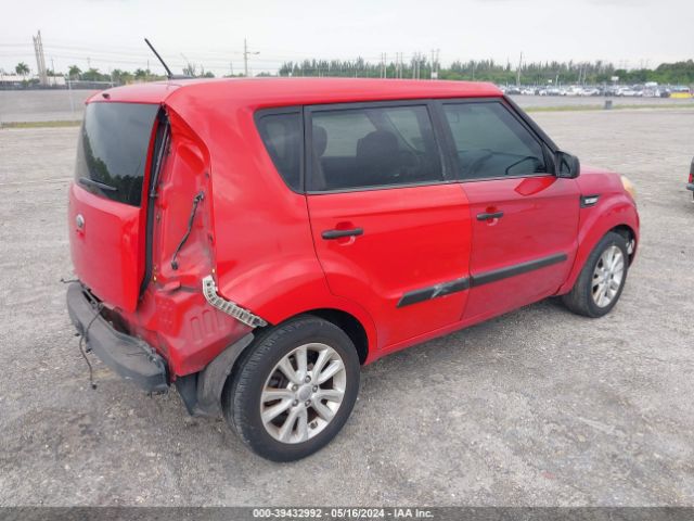 Photo 3 VIN: KNDJT2A60D7607913 - KIA SOUL 