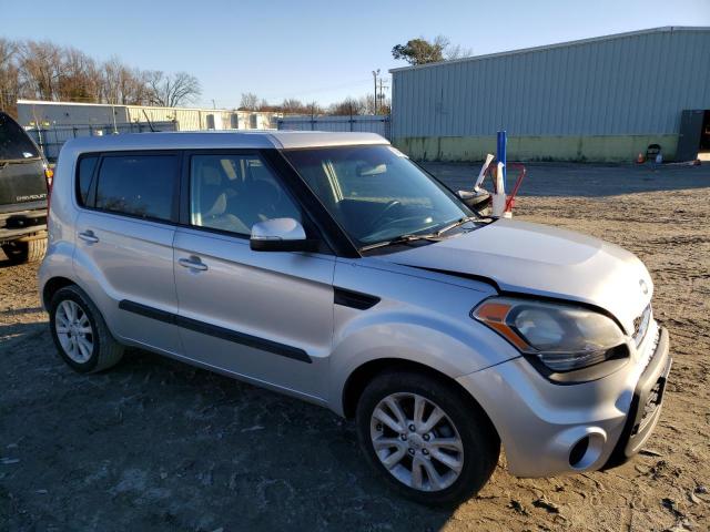 Photo 3 VIN: KNDJT2A60D7761148 - KIA SOUL + 