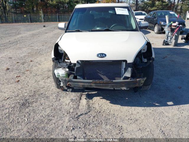 Photo 5 VIN: KNDJT2A60D7775485 - KIA SOUL 