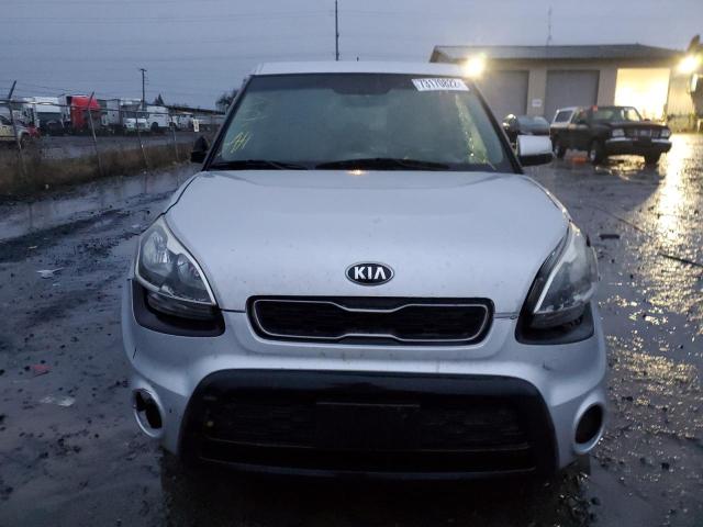 Photo 4 VIN: KNDJT2A60D7777124 - KIA SOUL + 