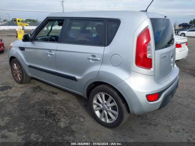 Photo 2 VIN: KNDJT2A61C7362912 - KIA SOUL 