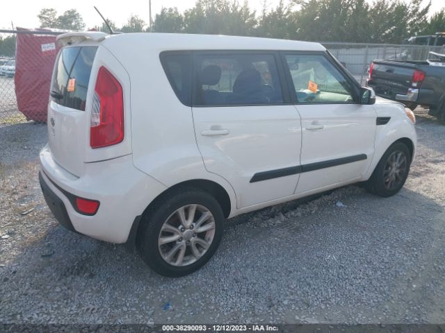 Photo 3 VIN: KNDJT2A61C7404155 - KIA SOUL 