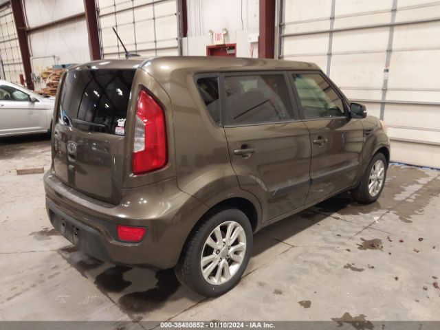 Photo 3 VIN: KNDJT2A61C7412417 - KIA SOUL 