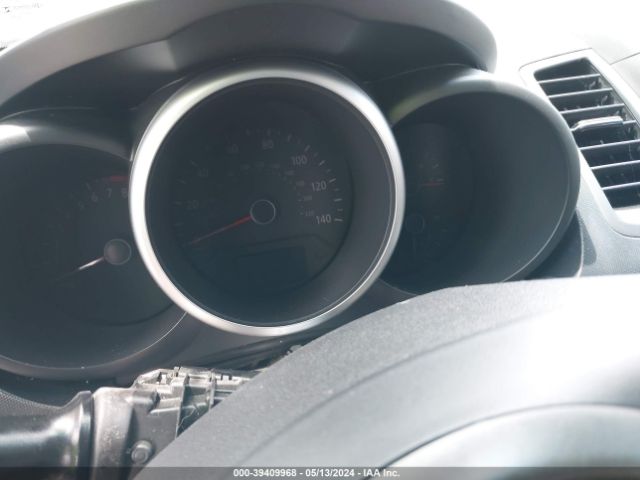 Photo 6 VIN: KNDJT2A61C7437298 - KIA SOUL 