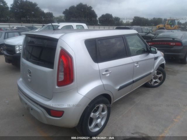 Photo 3 VIN: KNDJT2A61D7503043 - KIA SOUL 