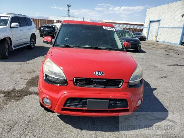 Photo 4 VIN: KNDJT2A61D7503690 - KIA SOUL 