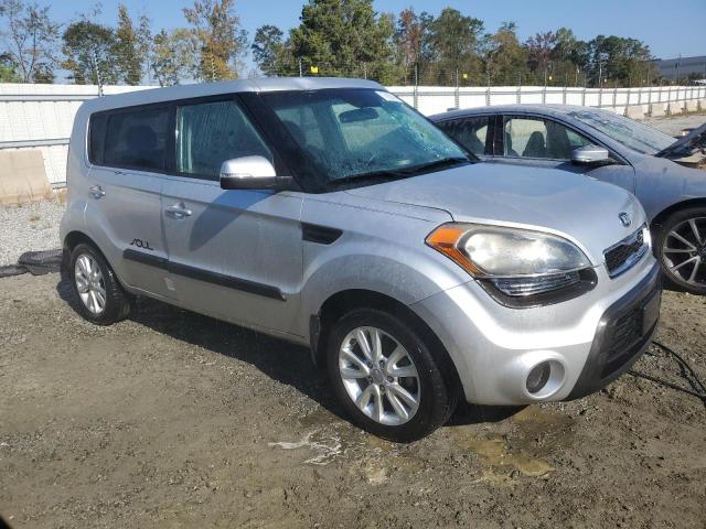 Photo 3 VIN: KNDJT2A61D7537614 - KIA SOUL + 