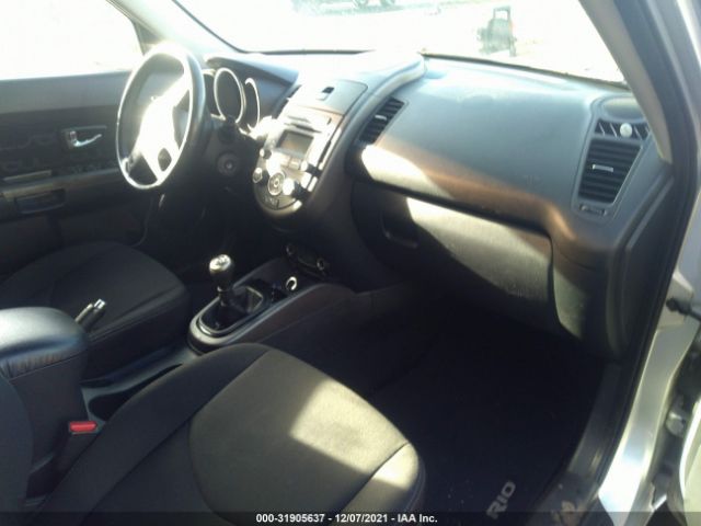 Photo 4 VIN: KNDJT2A61D7585274 - KIA SOUL 