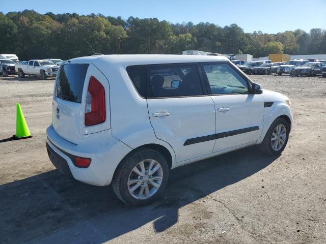 Photo 2 VIN: KNDJT2A61D7758338 - KIA SOUL + 