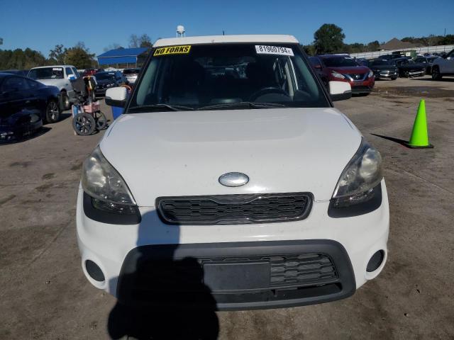 Photo 4 VIN: KNDJT2A61D7758338 - KIA SOUL + 