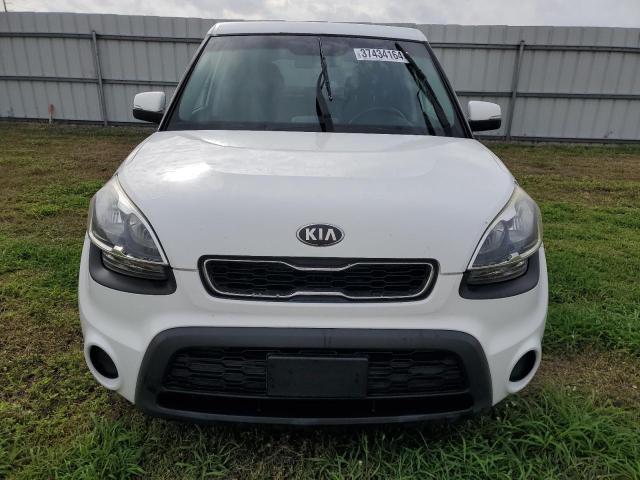 Photo 4 VIN: KNDJT2A61D7761157 - KIA SOUL 