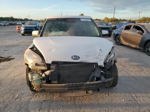 Photo 4 VIN: KNDJT2A61D7777200 - KIA SOUL + 