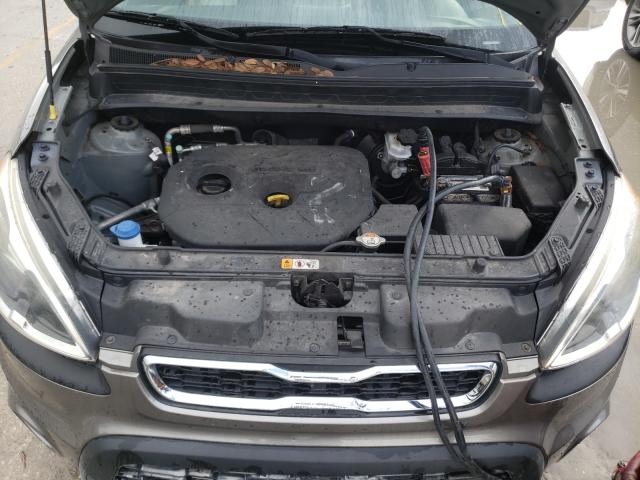 Photo 6 VIN: KNDJT2A62C7365883 - KIA SOUL + 