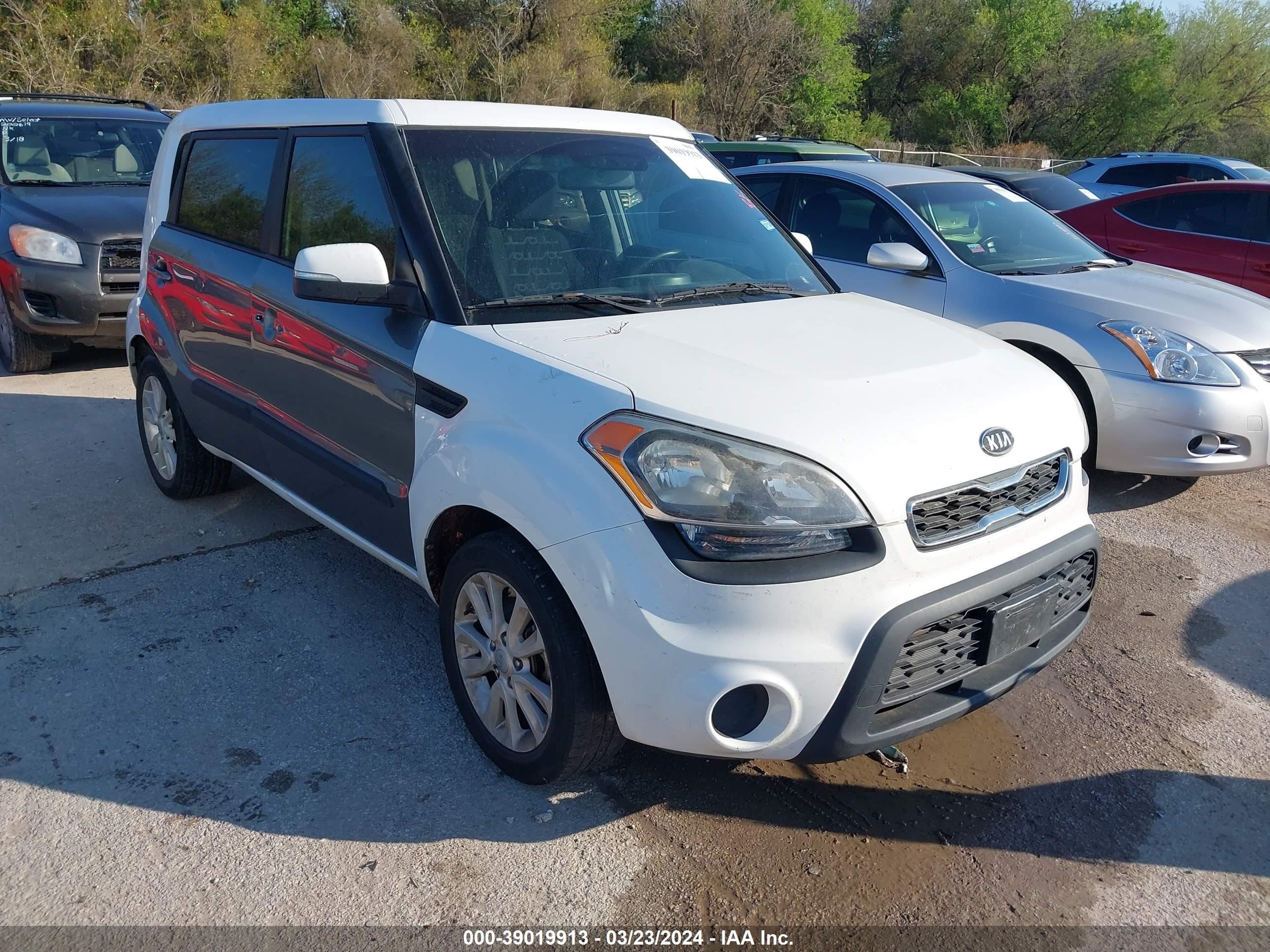 Photo 0 VIN: KNDJT2A62C7367195 - KIA SOUL 