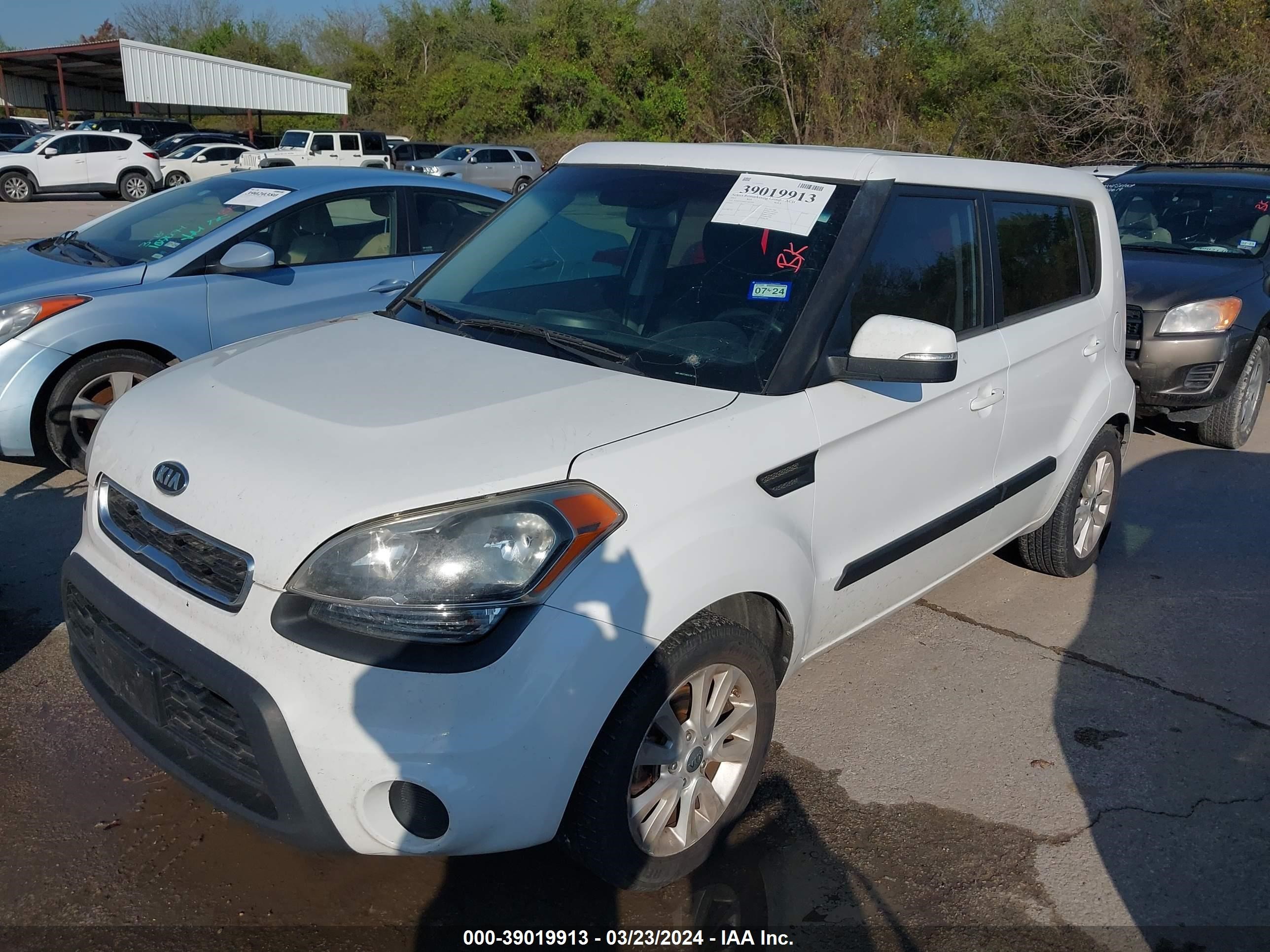 Photo 1 VIN: KNDJT2A62C7367195 - KIA SOUL 