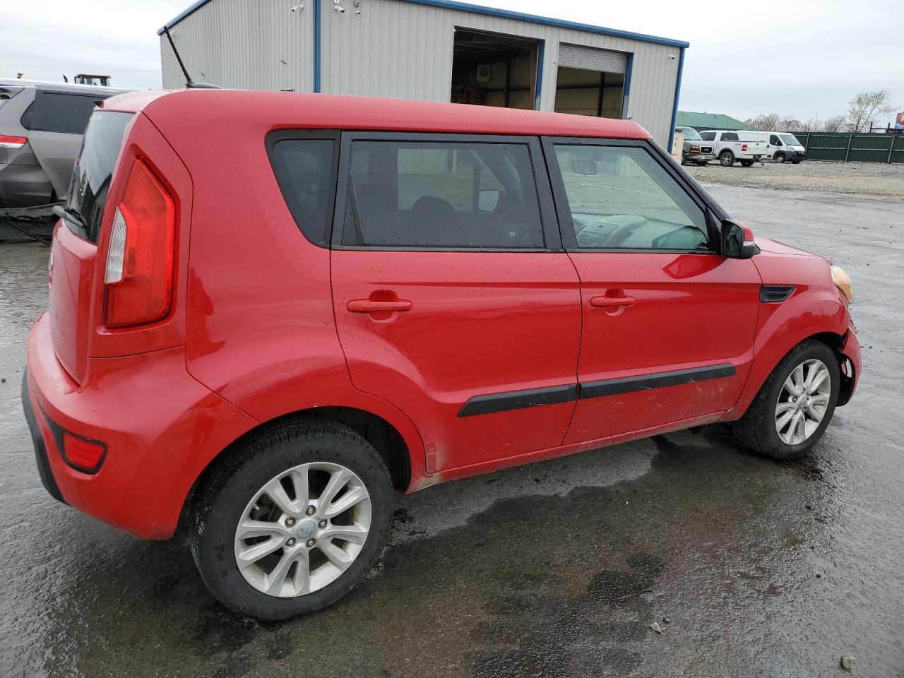 Photo 2 VIN: KNDJT2A62C7411891 - KIA SOUL 