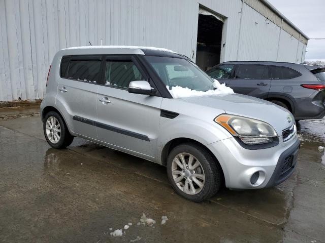 Photo 3 VIN: KNDJT2A62C7415746 - KIA SOUL 