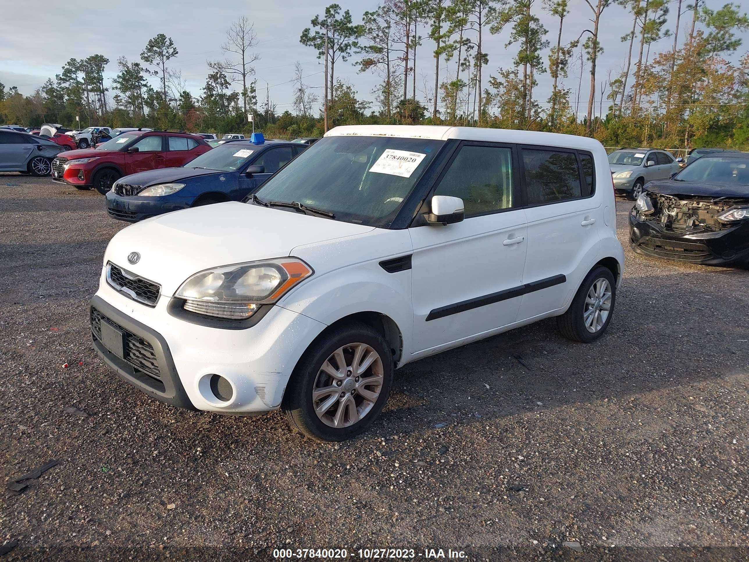 Photo 1 VIN: KNDJT2A62C7448049 - KIA SOUL 