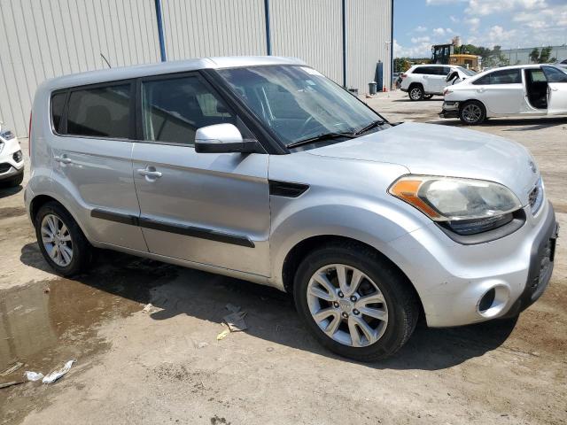 Photo 3 VIN: KNDJT2A62C7449802 - KIA SOUL + 